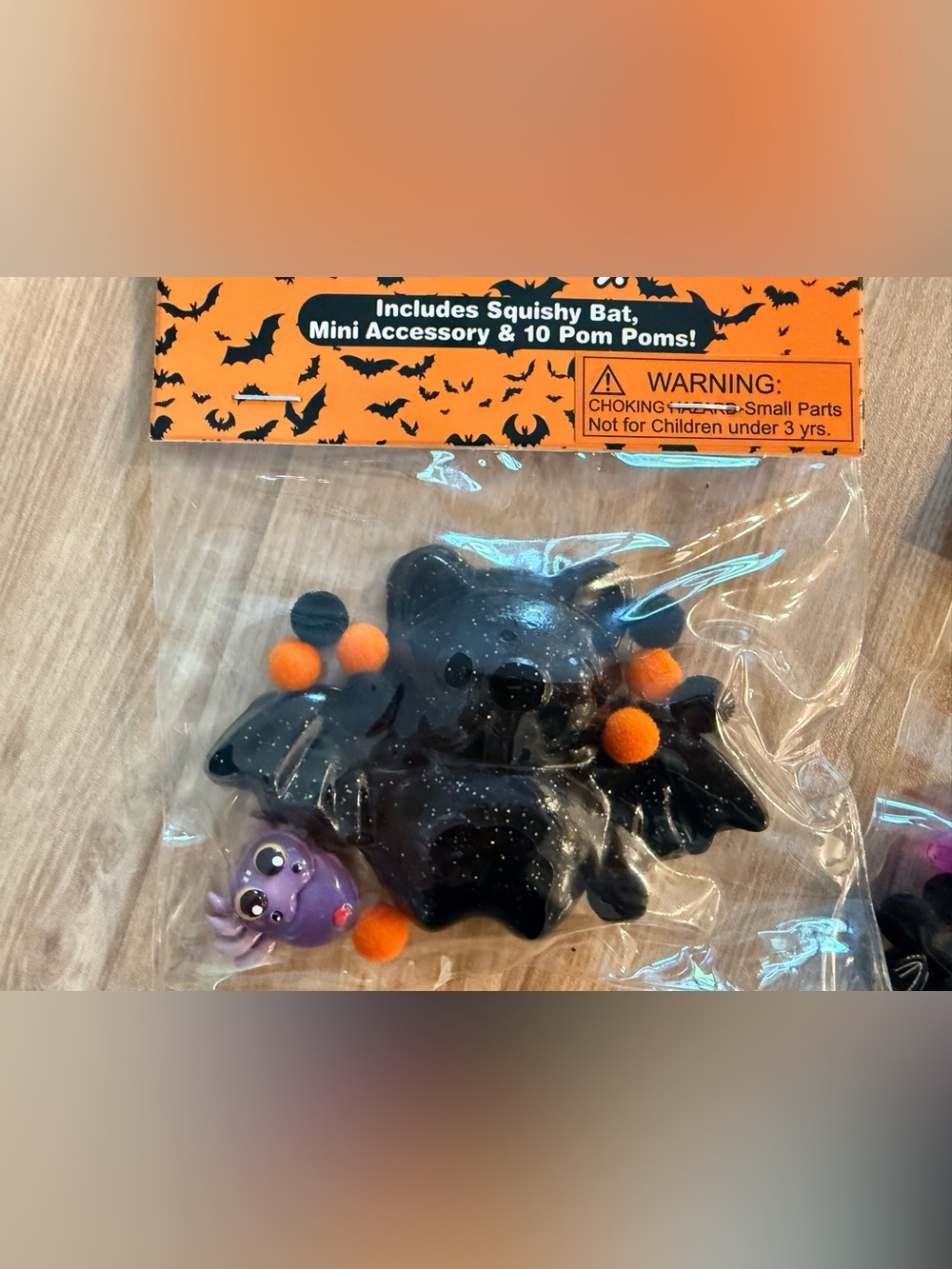🔥 Zorbitz Black Squishy Bat 🖤